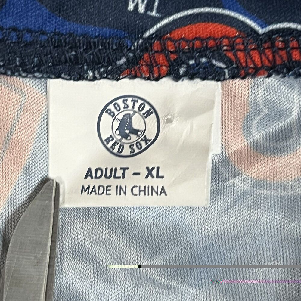 Boston Red Sox Shirt Mens XL Button Up Hawaiin Baseball Gloves Hotdogs Promo AOP - Picture 5 of 11